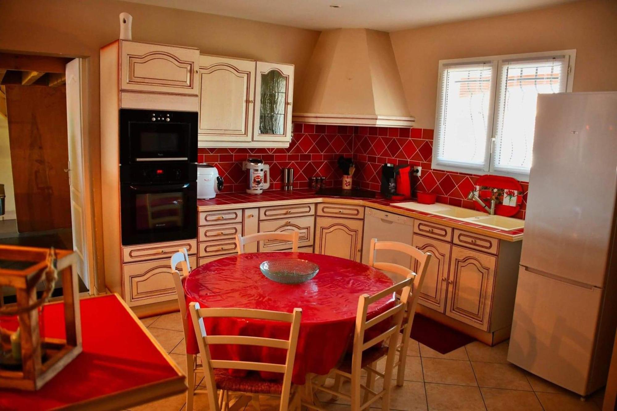 Villa Elegante A Carcassonne Avec Jardin Et Jacuzzi Exterior photo